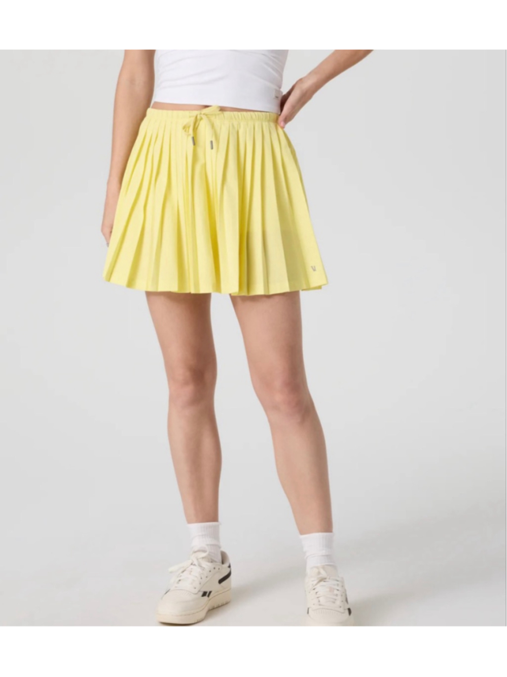 Women's Vuori Clementine Pleated Mini Skirt M Yellow